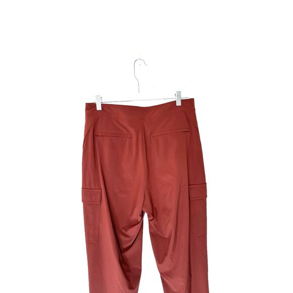Athleta Cognac Brown Uptown Alley Ankle Cargo Pant Size 6 Athleisure Casual - Picture 10 of 15
